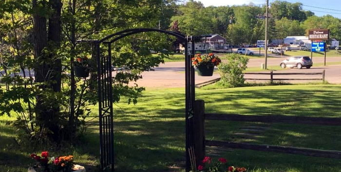 Bay View Motel (Delona Motel) - Web Listing